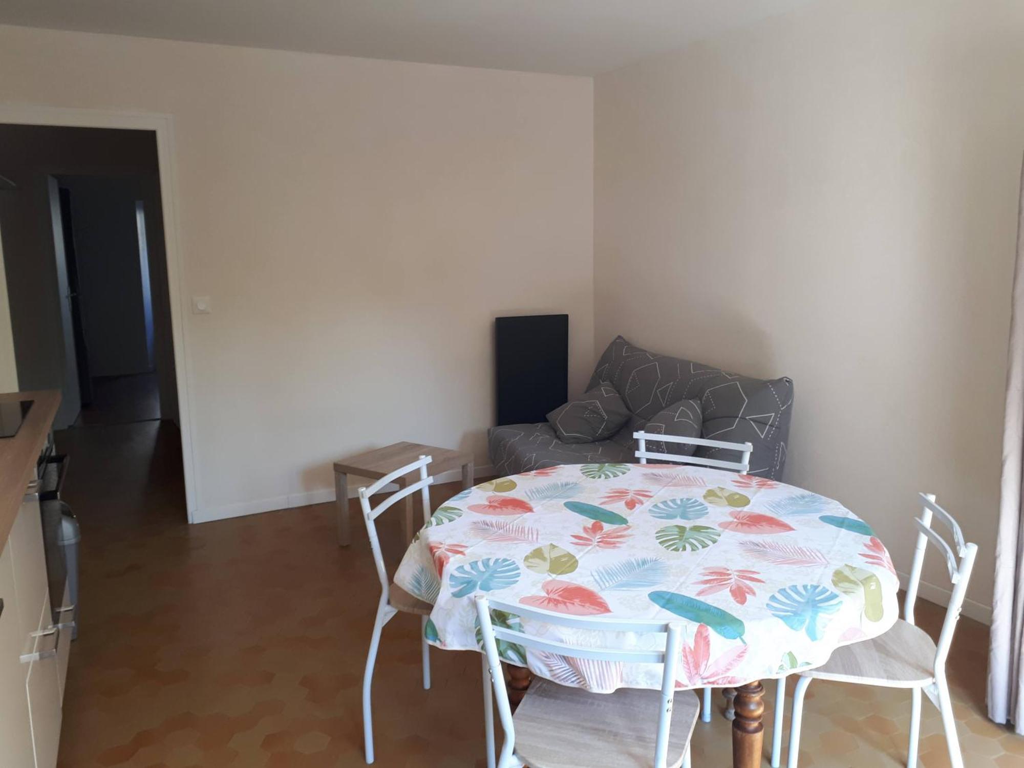 Le Pouvoir Des Fleurs, De 2 A 4 Personnes Crots Exterior foto